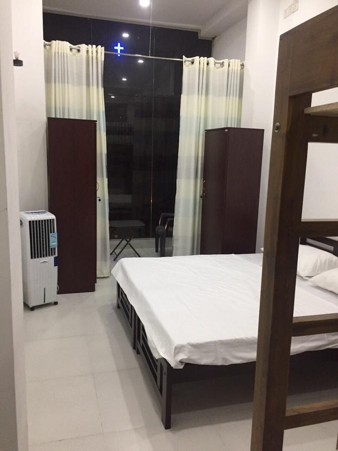 Getmore Bed & Breakfast 康提 外观 照片